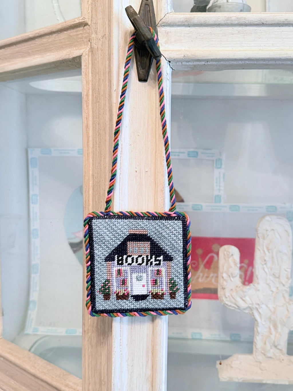 Mini Bookshop 13 Mesh Canvas Hand Painted | Beginner Needlepoint Project