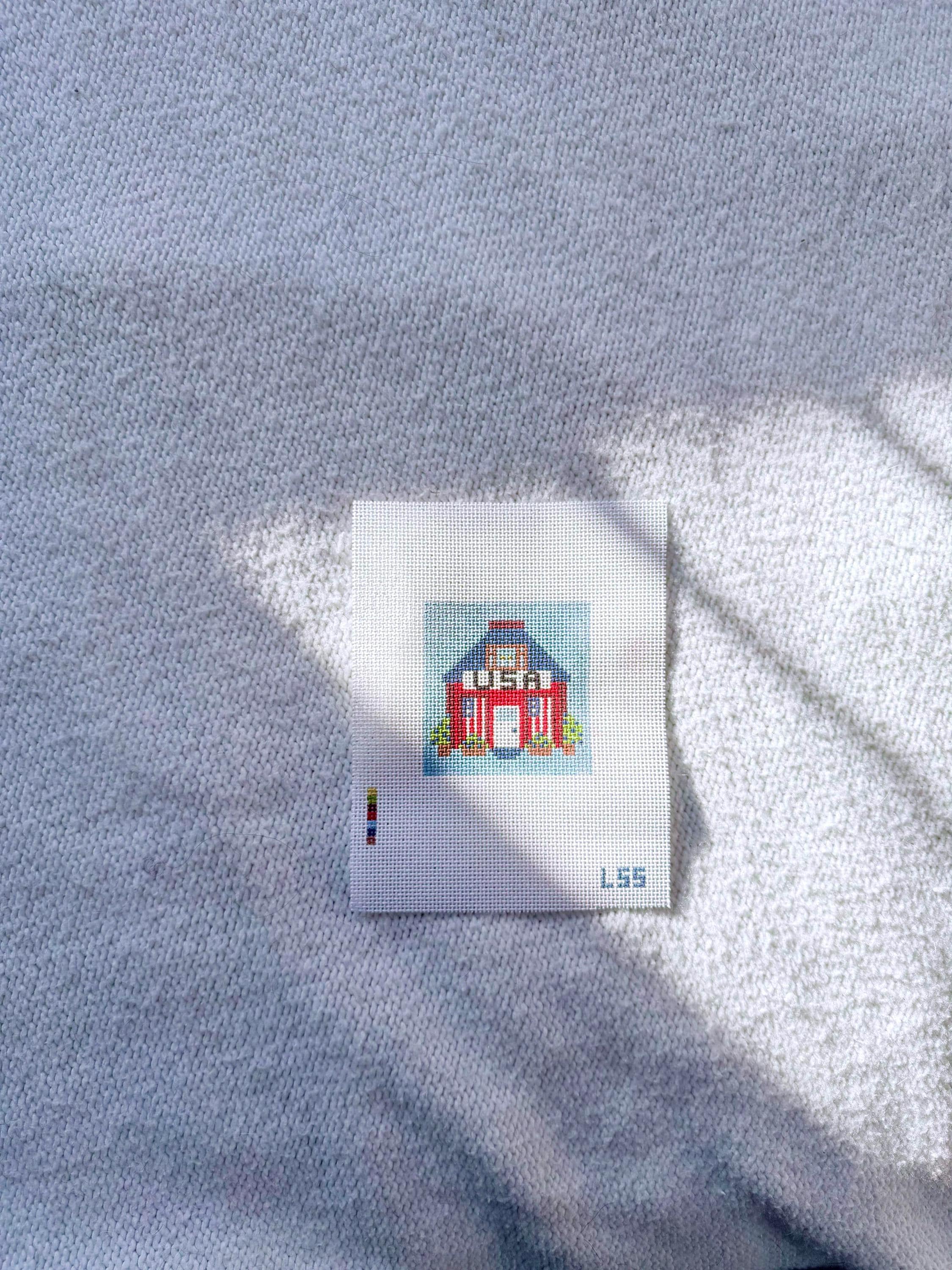 Mini USA/Fourth of July House Canvas 13 mesh | Hand Painted Beginner Project